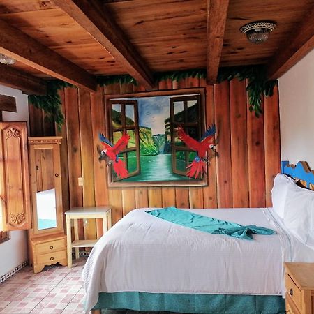 Hotel Tierra Maya San Cristóbal de Las Casas Екстериор снимка