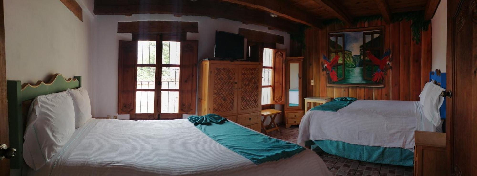 Hotel Tierra Maya San Cristóbal de Las Casas Екстериор снимка