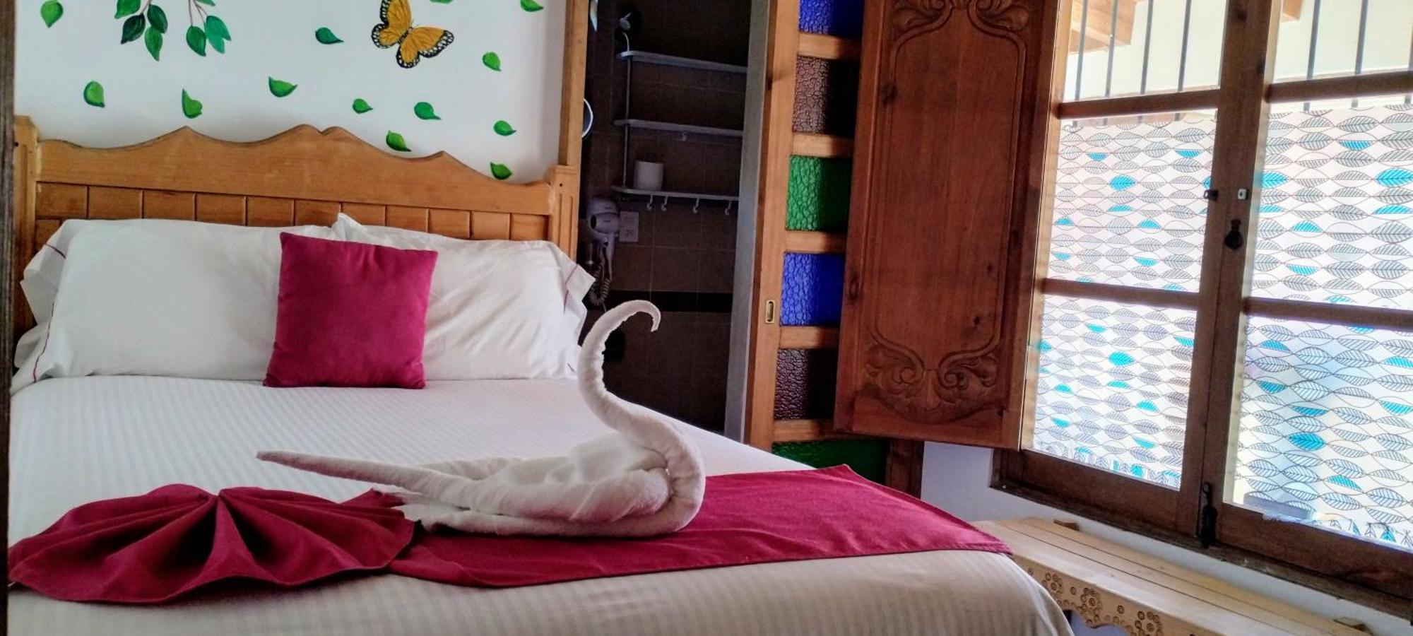 Hotel Tierra Maya San Cristóbal de Las Casas Екстериор снимка