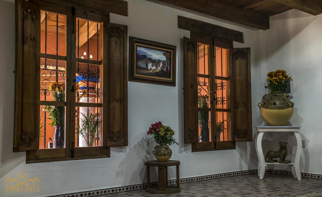 Hotel Tierra Maya San Cristóbal de Las Casas Екстериор снимка