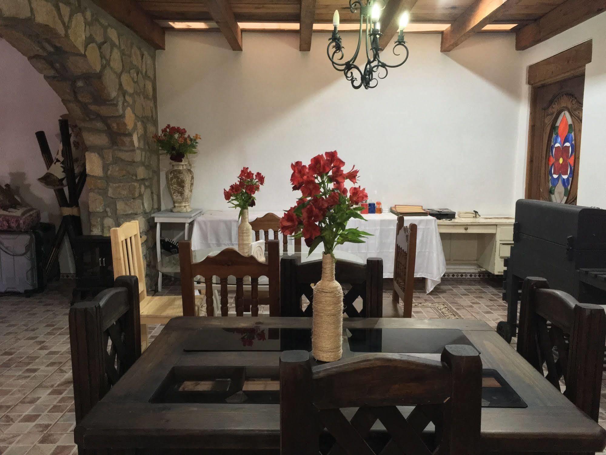Hotel Tierra Maya San Cristóbal de Las Casas Екстериор снимка
