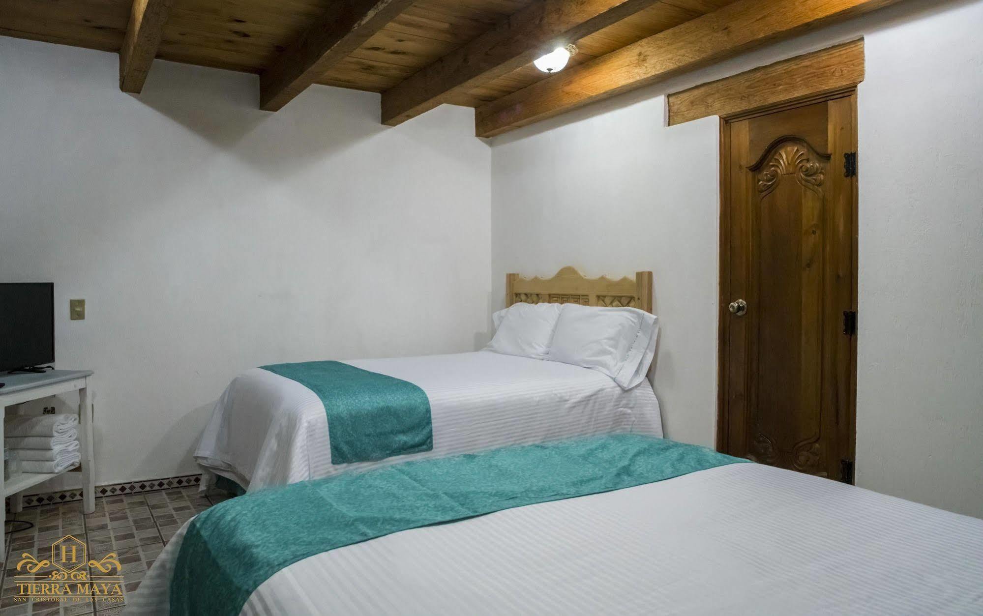 Hotel Tierra Maya San Cristóbal de Las Casas Екстериор снимка