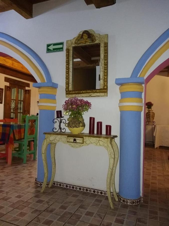Hotel Tierra Maya San Cristóbal de Las Casas Екстериор снимка