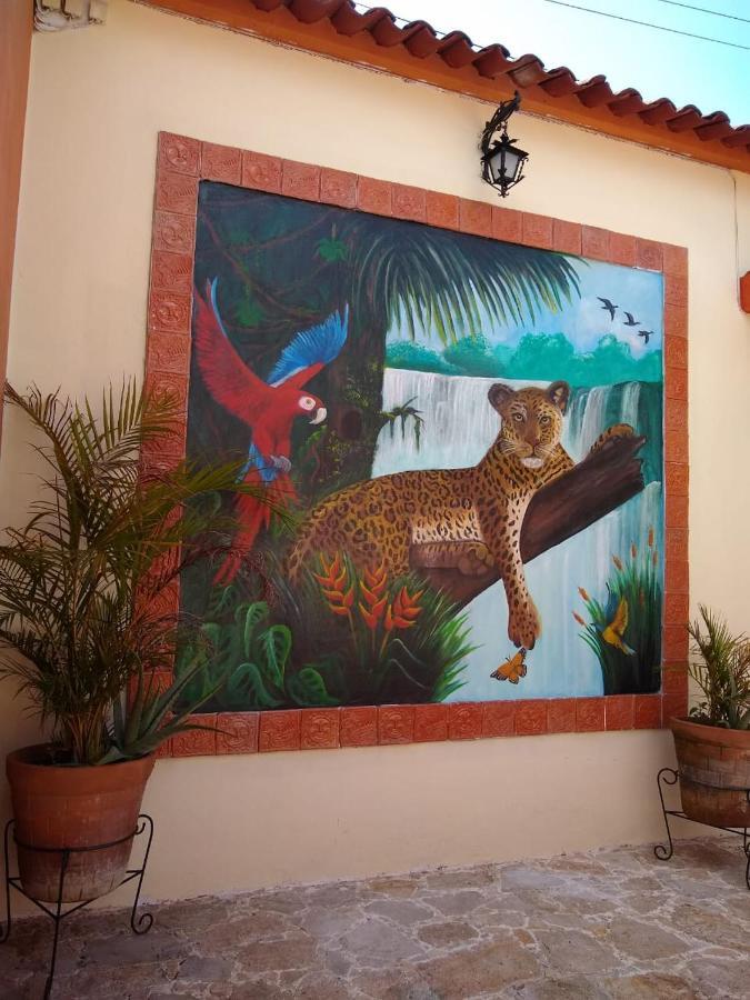 Hotel Tierra Maya San Cristóbal de Las Casas Екстериор снимка